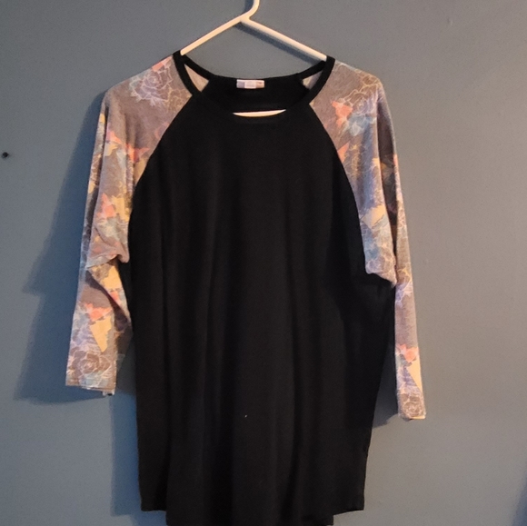 LuLaRoe Tops - Lularoe Randy XL